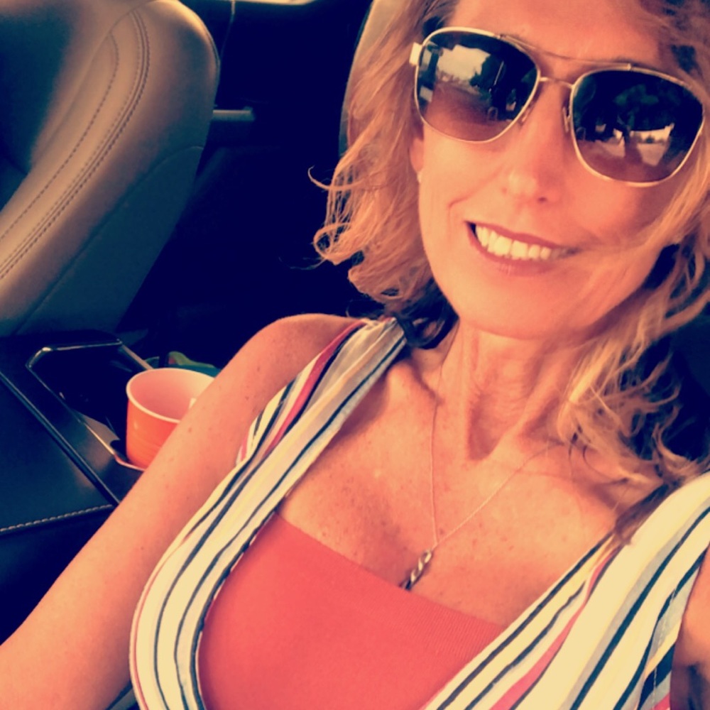 Meet your Posher, Angela